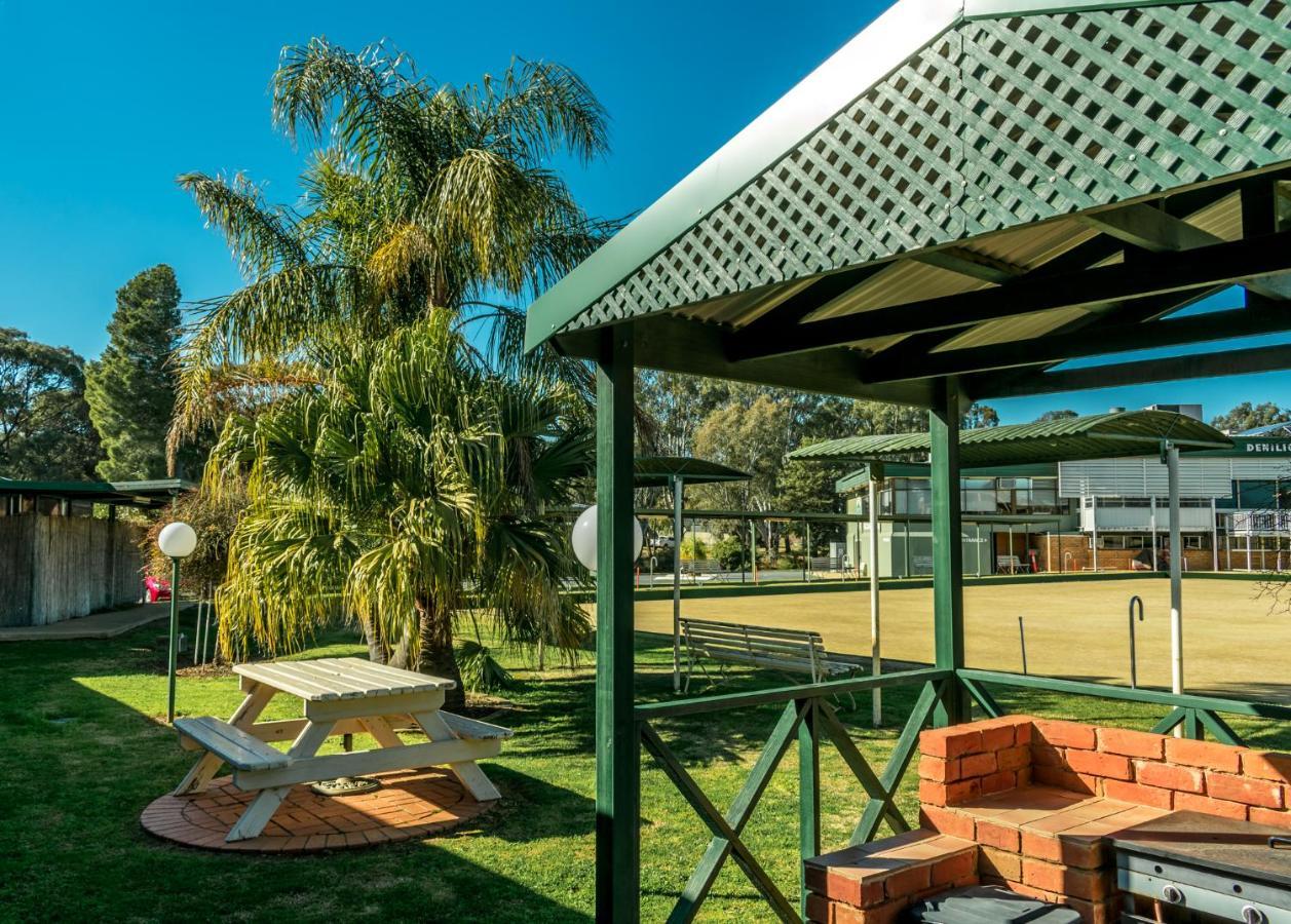 Deniliquin Country Club Motor Inn Екстериор снимка